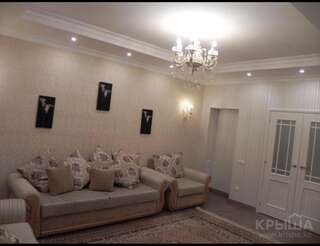 Апартаменты Apartment on Nazarbayeva 223 Алматы-4